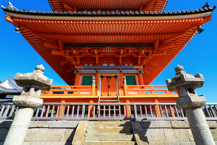 Base floor of the iconic Kiyomizu-dera Buddhist temple.